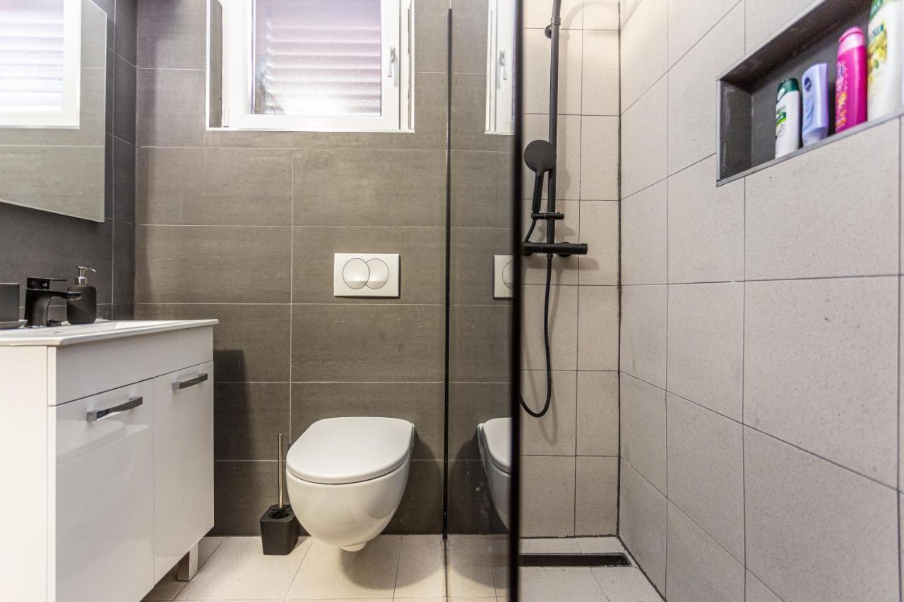 Smiljana Apartments Klimno Bagian luar foto